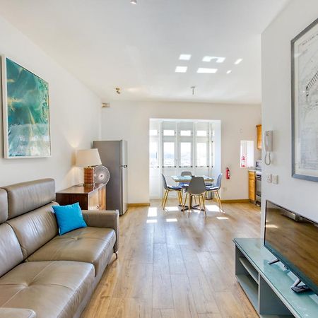 Charming Home With Sea Views & Maltese Balcony By 360 Estates Valletta Luaran gambar