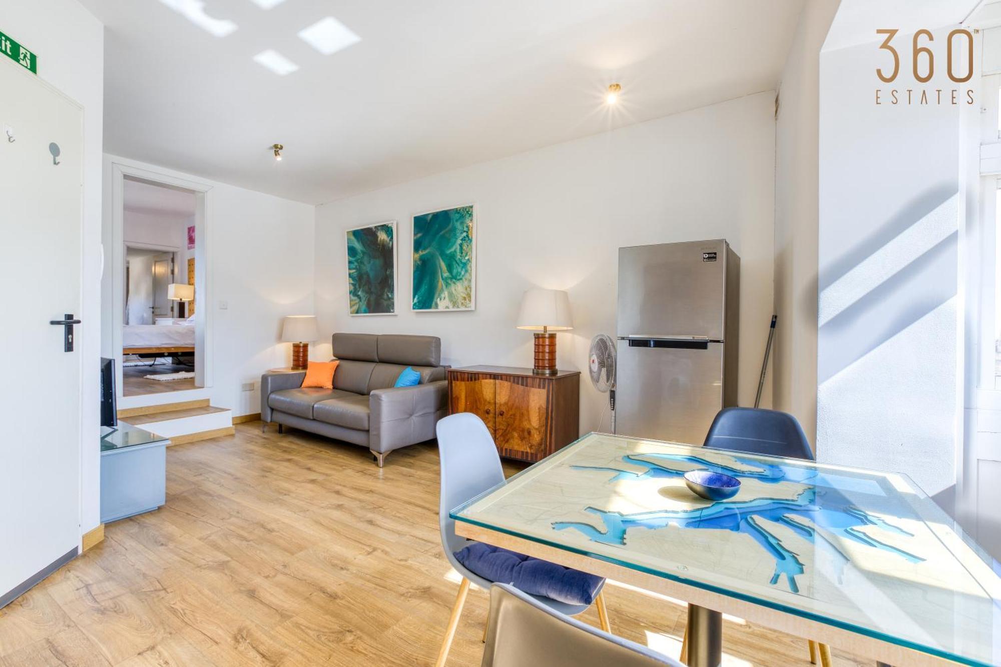 Charming Home With Sea Views & Maltese Balcony By 360 Estates Valletta Luaran gambar